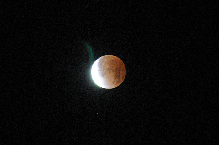 moon-1210-4.jpg